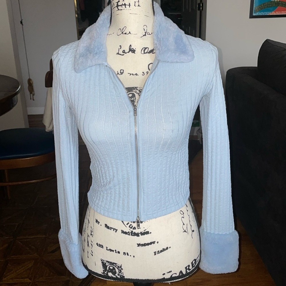 Y2K Light blue Divided faux fur-collared top